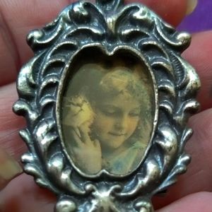 Silver Tone Photo Brooch/Pendant